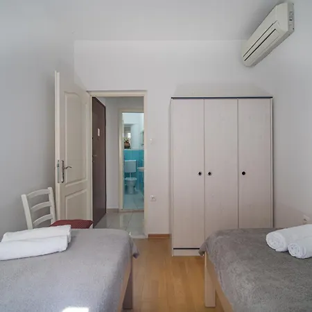 Apartment Bose Split Exterior photo